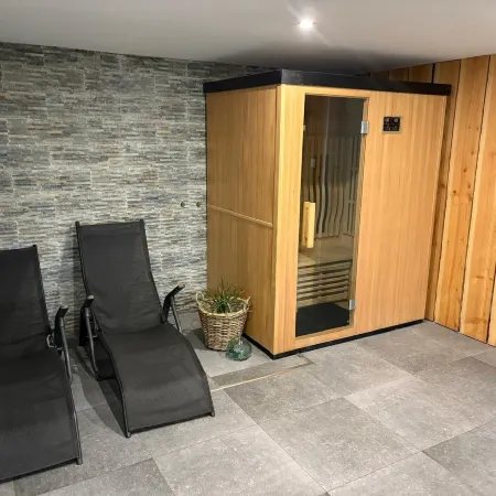 Chalet in the Woods with Nordic Bath