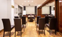 Jet Hotel, Sure Hotel Collection by Best Western - Pet-friendly