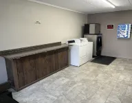 Red Roof Inn & Suites Manchester, TN Hotels in Manchester