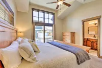 Mtn-View Fraser Home w/ Hot Tub - Near Skiing! - 3-Star