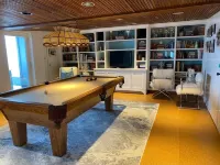 Luxury Mountain Top House , Hot Tub, Fire Pit & Panoramic Stratton Views
