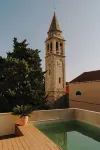 Hotel Kali - Rooftop Pools