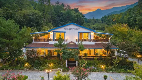 Samcheok Garden Pension