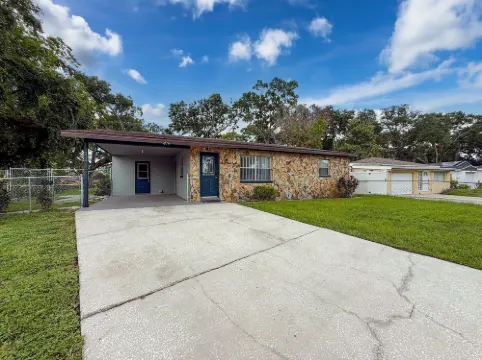 2737 Bel Aire Circle