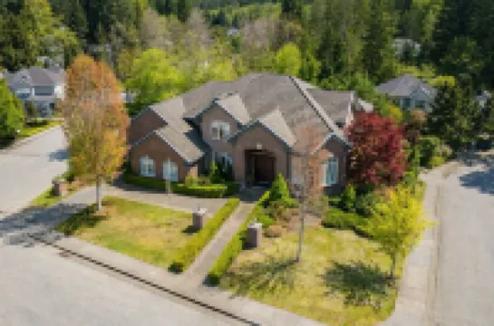 Private Executive Suite | Separate Entrance | Free Parking | 1,190 Square Feet