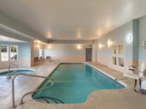 ลากินตา อินน์แอนด์สวีทส์ บายวินด์แฮม ตูกุมการิ โรงแรมในตูกุมการิ