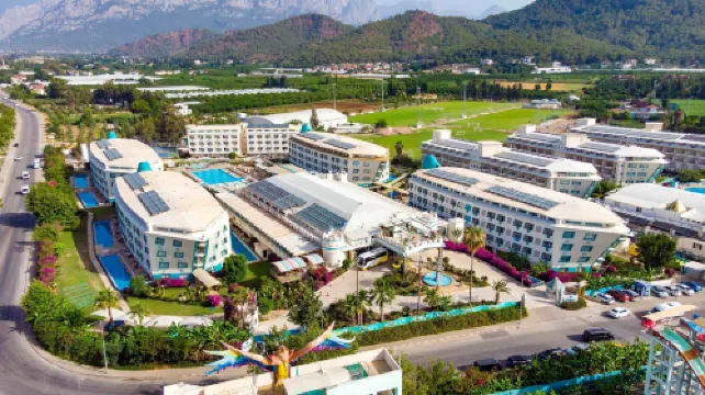 Daima Biz Hotel - Dolusu Aquapark Access