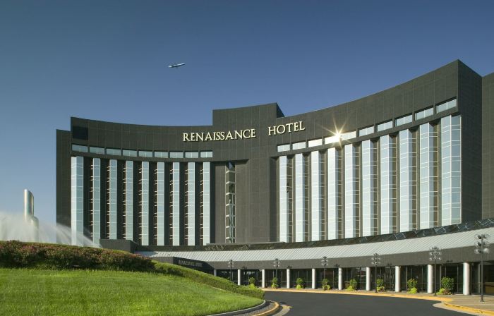 Renaissance St. Louis Airport Hotel