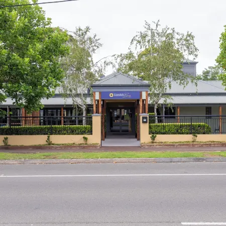 Berry Village Boutique Motel