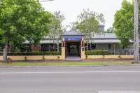Berry Village Boutique Motel