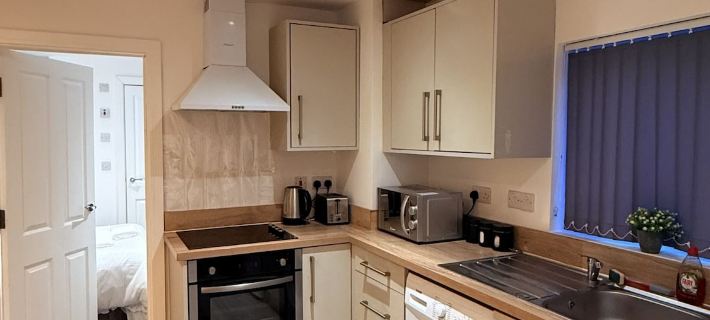 Cozy 1 Bedroom Fully Furnished Apartment Hotels in Leicester