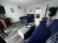 Hudson River View Suite-idyllic getaway with fireplace & private deck-75 min NYC