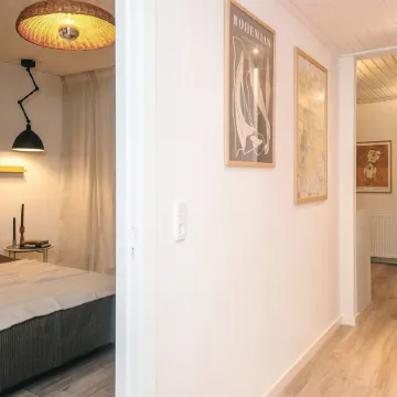 Nature Escape: Forest & Lake Access