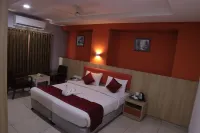 Hotel PL A Residency Tiruchirappalli - Parkering