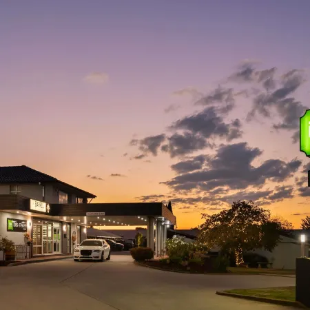 Ibis Styles Orange