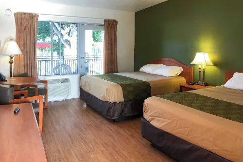 Garden Inn & Suites Oakland Airport