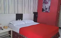 Ria Hotel Jember - parking
