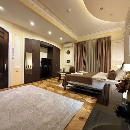 S&L Boutique Hotel