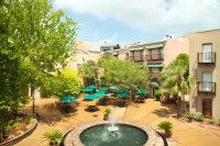 Hilton Vacation Club Lodge Alley Inn Charleston