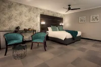The Hub Urban Hotel - 3-Star