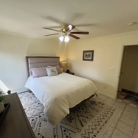 Charming, pet friendly home close to area attractions in beautiful Cody!