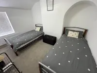 Agape Hub Holiday Home - Bungalows