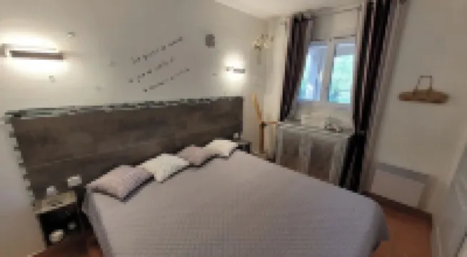 Superbe Appartement EN REZ DE Jardin DE 35 m² Avec Terrasse Arboree