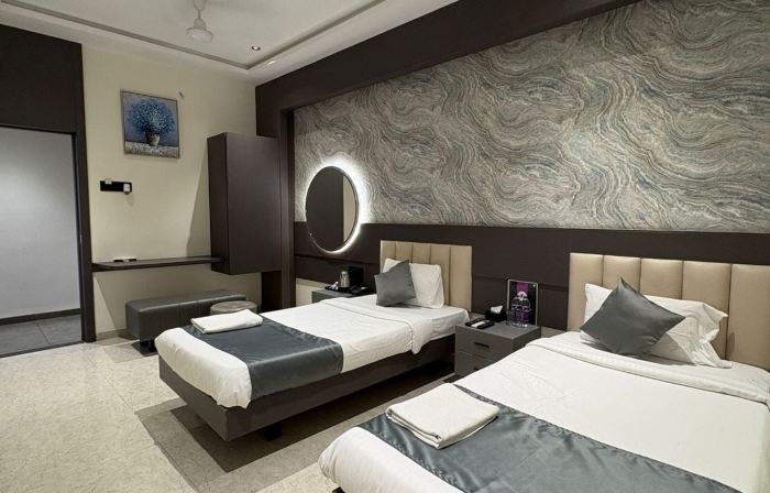 Hotel Govind Regency