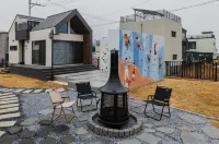 Daebudo Delcat Pool Villa