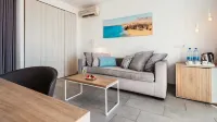 Bluesea Alyssa Suite Hotel