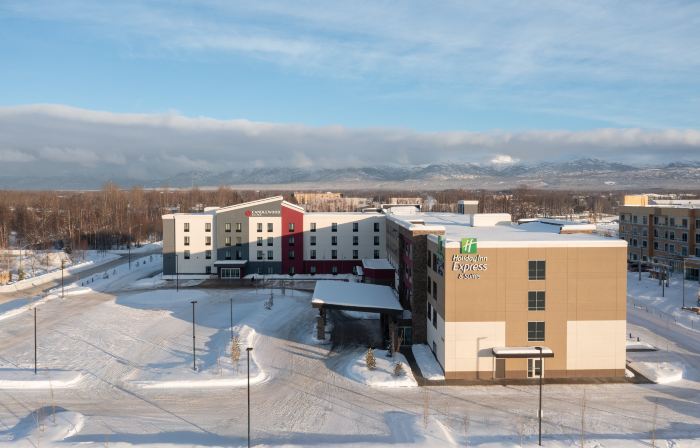 安克雷奇中城Holiday Inn Express And Suites酒店由IHG運營