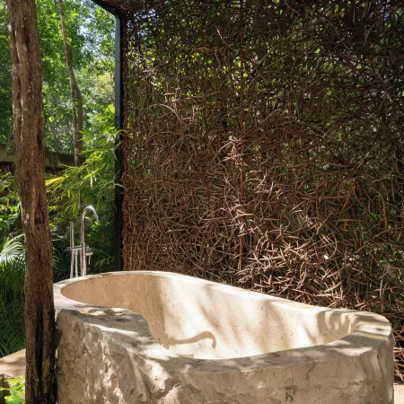 Twelve O’Clock Luxury Villas