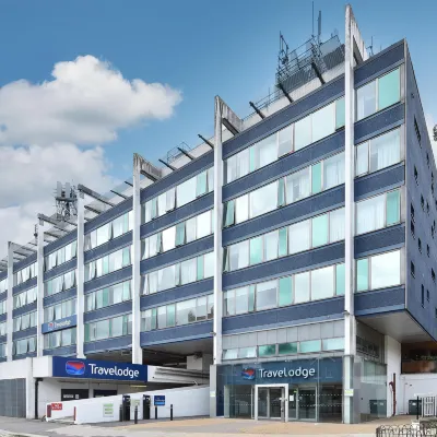 Travelodge London Teddington Hotels near Hampton