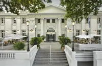 Puerto Chico Hotel - Bares