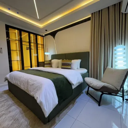 Clover Apartment and Suites