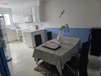 Charming 3-Bedroom Apartment in Vibrant Montréal Hotels near Des Rapides Park
