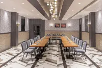 Hill Berry - A SoVo Hotel