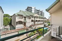 舒適住宿帶泳池使用權