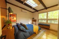 Cozy Mid-Century Retreat with Spa Hot Tub