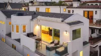 Walk to Manhattan Beach Pier, Ocean Views, Balcony, & Peloton Casa Del Mar by Avantstay