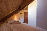 Cottage in Chaleix Near Forest and Lake