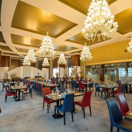 La Cigale Hotel Managed by Accor