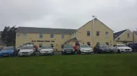 Aras Ghleann Cholm Cille - parking