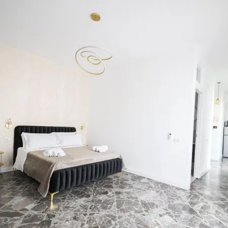 Newhouse Cavour Deluxe