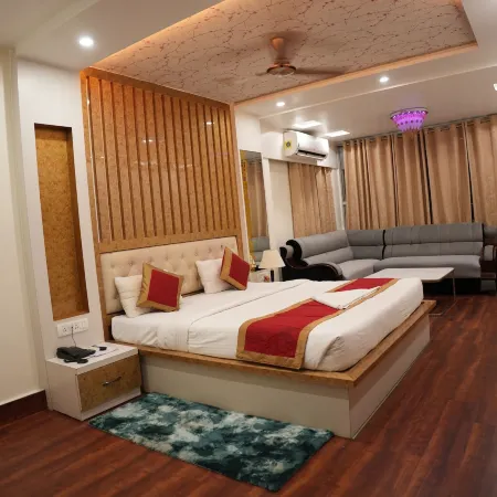 Aradhaya Heritage Hotel