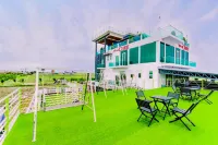 Villa Chee