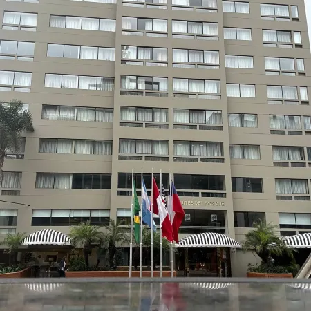 Suites del Bosque Hotel