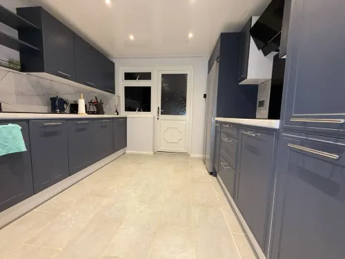 Cozy House Rental with Private Room in North Northamptonshire - 2성급