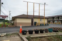 Indian Mound Motel