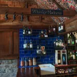 The White Horse Inn - bar